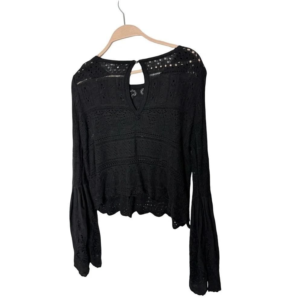 Free People Once Upon A Time Lace Bell Sleeves Top Black Small.‎